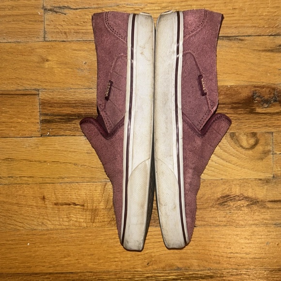 Maroon suede slip on vans - Picture 3 of 5